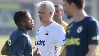 Jose Mourinho Galatasaray derbisi öncesi bir ilki gerçekleştirdi! Hiç bir takımda böyle bir şey yapmamıştı