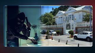 İstanbul'da tarihi yalıyı soyan maskeli, siyahlı çete: Hırsız polismiş! Aracından altın ve para fışkırdı