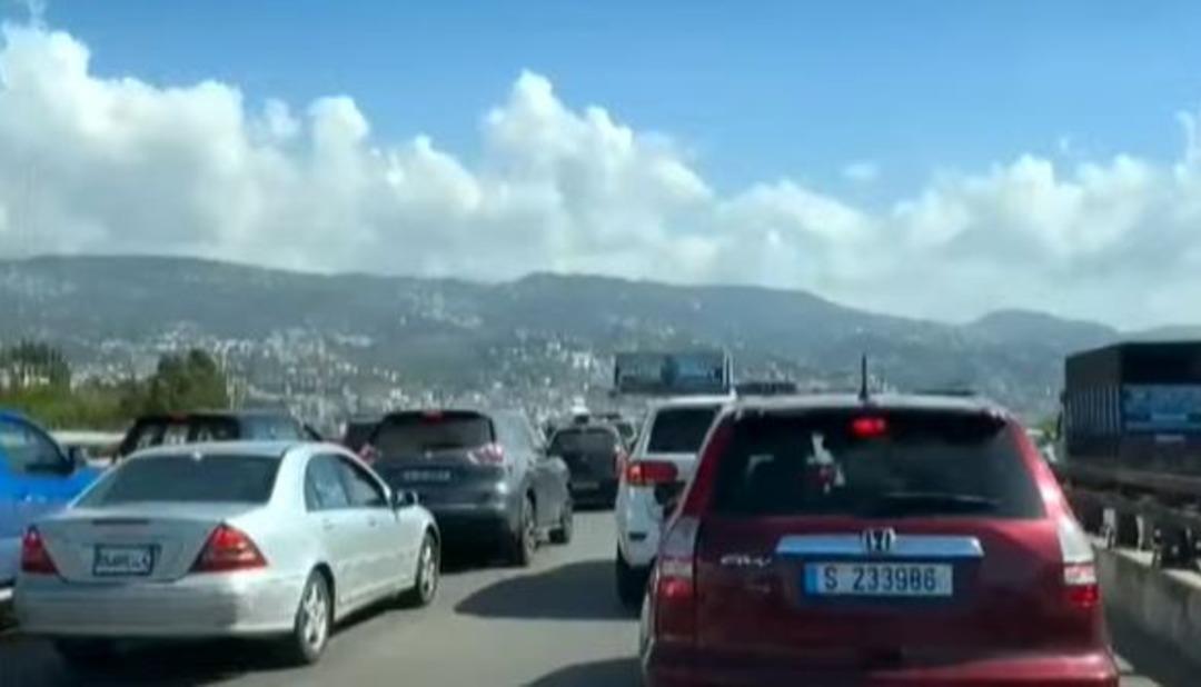 G&uuml;ney L&uuml;bnan boşaltılıyor! İsrail'in saldırılarının ardından halk kuzeydeki b&ouml;lgelere ka&ccedil;ıyor