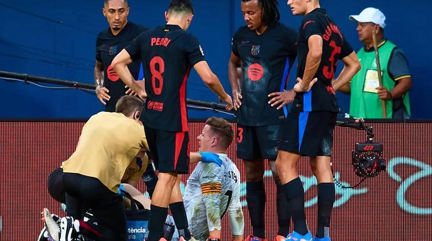 Barcelona'nın kare ası sakatlandı! Ter Stegen, sezonu kapattı