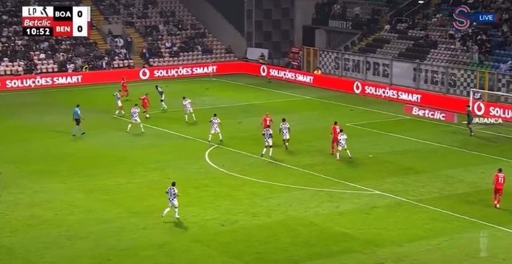 Benfica'da Kerem Aktürkoğlu şov devam ediyor! Rakip takımı teker teker çalıma dizip golü attırdı! G4