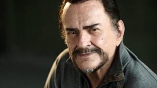 Şarkılarıyla bir döneme damga vurmuştu! Efsane şarkıcı Alpay'ın son hali herkesi üzdü