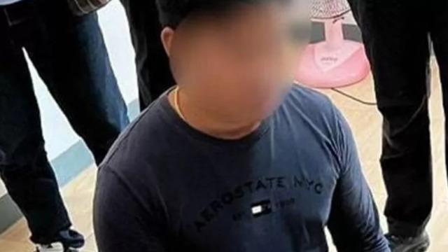 Merdiven altı penis büyütme kliniğine polis baskını! Doktorlukla alakası bile yokmuş... 20 yıl boyunca devam etmiş