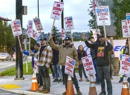 Boeing'in, grevdeki işçilere yüzde 30'luk zam teklifine sendikadan tepki