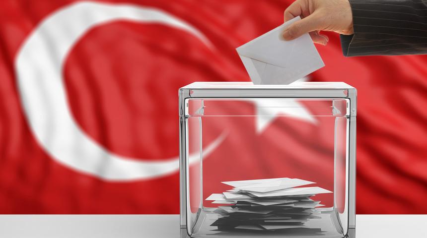 14 Mayıs'ı 10 ay önce bilmişti! Küçükkaya bu kez erken seçim için tarih verdi: "Erdoğan aday olacak, CHP olur verecek. Yazın bir kenara"