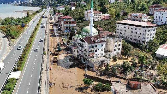 'Beklenenden çok daha büyük zarar' Bir bölge için tehlike çanları! 'Yerleşim alanları doğrudan etkilenecek'
