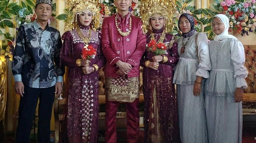 1 damat 2 gelin! Düğün görüntüleri sosyal medyada çok konuşuldu... "Damadın neyi bu kadar çekici?"