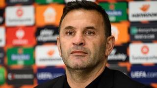 Galatasaray Teknik Direktörü Okan Buruk, Paok maçı öncesi çarpıcı açıklamalarda bulundu! ''Dışarıdan oluşturulan hava suni...'' Icardi oynayacak mı?