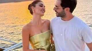 Hakan Sabancı ile fotoğrafına Arzu Sabancı yorum yapmıştı! 'Onay verildi geline...' diye ona soruldu! Hande Erçel o soruyu duyunca kendini tutamadı