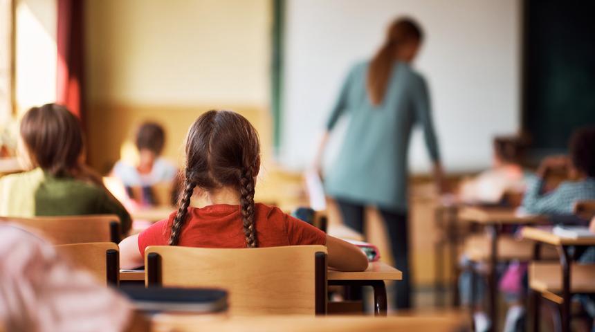 İlköğretim Haftası şiirleri - En güzel ve kısa İlköğretim Haftası şiirleri