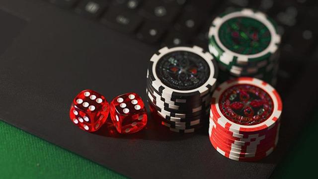 Ünlülerden yasa dışı kumar reklamı! Dudak uçuklatan rakam: 10 milyar dolara ulaştı