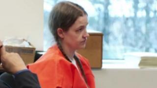 Cani anne, 15 yaşındaki engelli çocuğu için evinin bodrum katında işkence odası inşa etti! Yıllarca süren istismardan sonra cansız bedeni dolapta bulundu