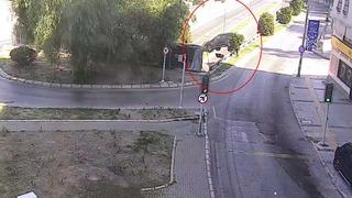 İzmir'de feci kaza: 6 metre yüksekten alt geçide uçtu! 3 ölü, 2 yaralı...