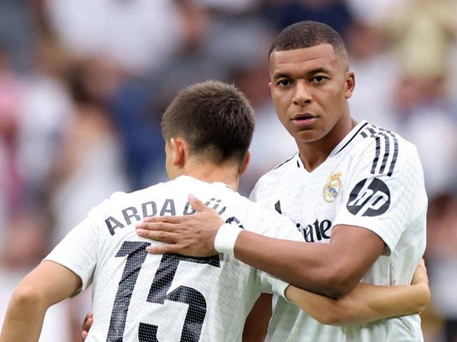 Real Madrid taraftarlarını yıkan haber geldi! Kylian Mbappe sakatlandı
