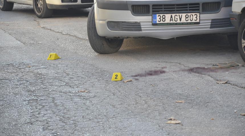 Karaman'daki bıçaklı kavgada 2 kişi yaralandı