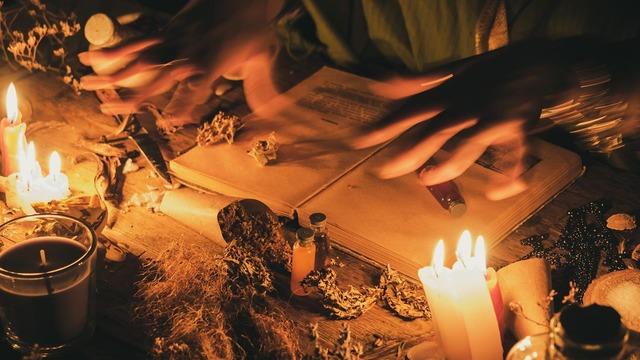 'En kolay para kazanma şekli' Sosyal medyada büyük tuzak! 'Ayetlerle olursa 20'ye, büyüsünü 25'e yaparım' O vaatlerle binlerce lira...