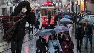 İstanbullular dikkat! Prof. Dr. Şen tarih verdi: Sıcaklıklar 12-13 derece çakılacak! Montunuzu giyin