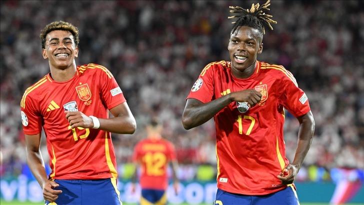 Galatasaray'ın PAOK'u mağlup etmesi sonrası, ülke puanı güncellendi! Sarı-Kırmızılılar'dan 0.4'lük katkı... İşte yeni sıralama G3