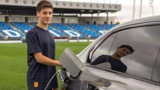 İşte Arda Güler'in yeni arabası! Fiyatı dudak uçuklattı...