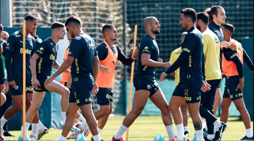 Fenerbahçe'ye Union Saint-Gilloise karşılaşması öncesi sakatlık şoku! Maç kadrosundan çıkartıldı