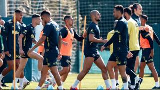 Fenerbahçe'ye Union Saint-Gilloise karşılaşması öncesi sakatlık şoku! Maç kadrosundan çıkartıldı