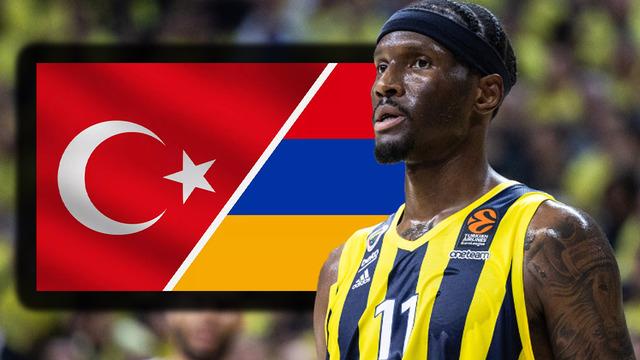 Nigel Hayes-Davis, Ermenistan'daki paylaşımının ardından açıklama yaptı!