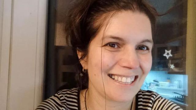 'Evde doğum' tarikatının ritüeli yüzünden hayatını kaybetti! Göbek bağını kesmediler... Doğumu canlı yayınladılar: Onu uyandırmaya çalıştım