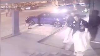 SON DAKİKA: Serhat Akın'ın uğradığı silahlı saldırının güvenlik kamerası görüntüleri ortaya çıktı!