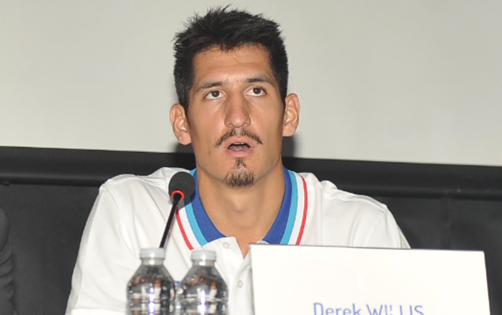 Derek Willis: Pazar günü çok büyük bir maça çıkacağız 19135838-728xauto