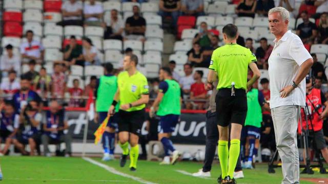 Fenerbahçe, Antalyaspor deplasmanında hata yapmadı!