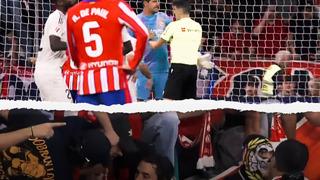 Atletico Madrid - Real Madrid derbisi çıkan olaylar nedeniyle durduruldu! İki takımın oyuncuları da soyunma odasına gönderildi