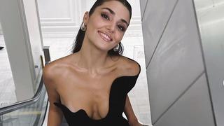 Araba içindeki pozları olay oldu! Hande Erçel 'eski günlerdeki gibi' diyerek peş peşe paylaştı 