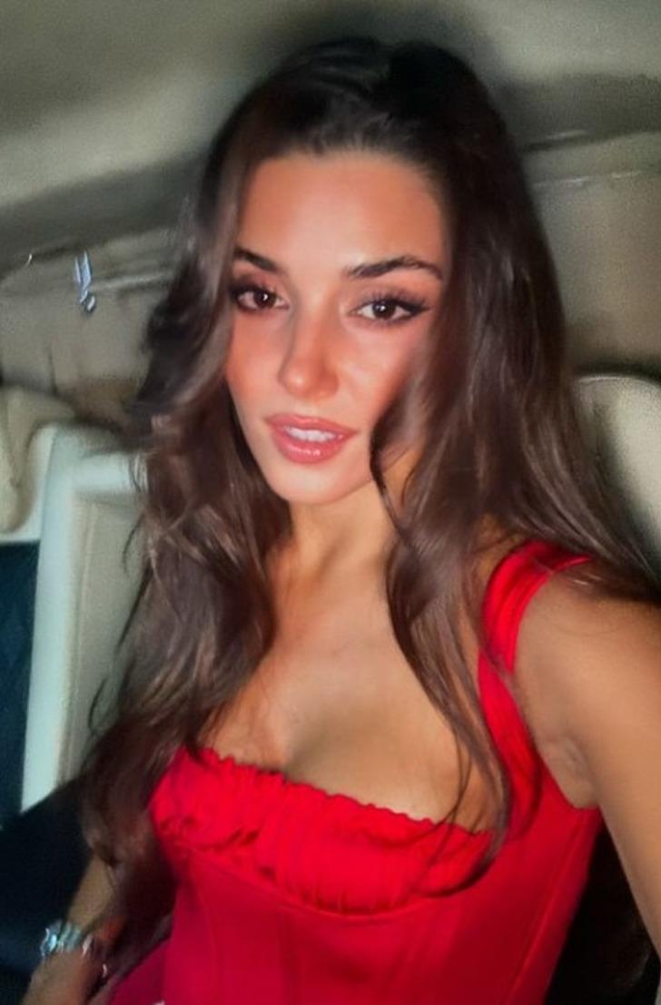 Araba içindeki pozları olay oldu! Hande Erçel 'eski günlerdeki gibi' diyerek peş peşe paylaştı  G5