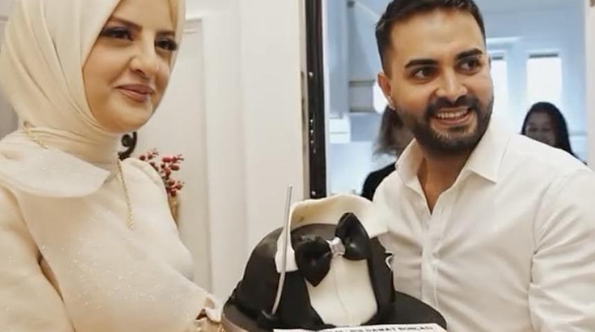 Nişanlısının türbansız hali ifşa edildi! Kadir Ezildi harekete geçti, dikkat çeken paylaşım: Elli alem gelse de...