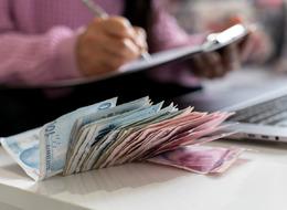 MİLYONLARCA KİŞİYİ İLGİLENDİRİYOR! Trafik sigortasında yeni sistem! Bedeni tazminatlar için bu yöntem kullanılacak! Uzmanı tarih verdi! 