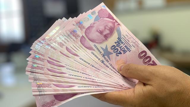 100 bin TL uygun faizli kredi! Gözler Meclis'e çevrildi... Borcu olanlar dikkat