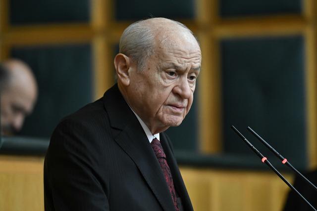 Ameliyat sonrası Bahçeli'den ilk paylaşım: 6 Şubat'ı andı, Ege depremleri için 