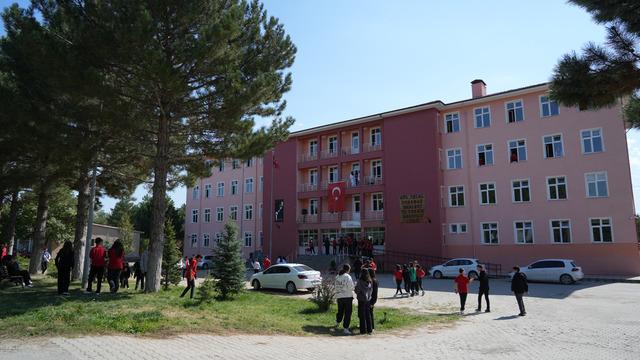 Mahalleliye uygun fiyata satıyorlar! Talep çok... En az yüzde 30 daha ucuz