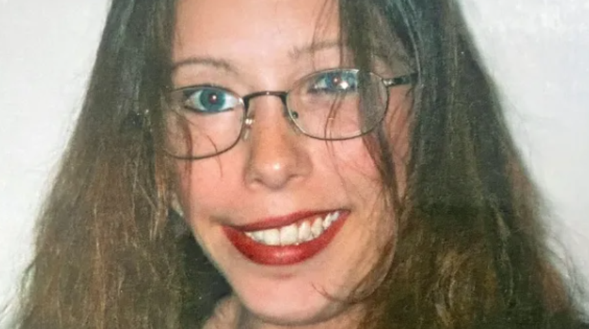 Posta kutusunda ayak gördü! 3 yıldır tek bir kişi bile fark etmemiş... 38 yaşındaki kadın evinde ölü bulundu