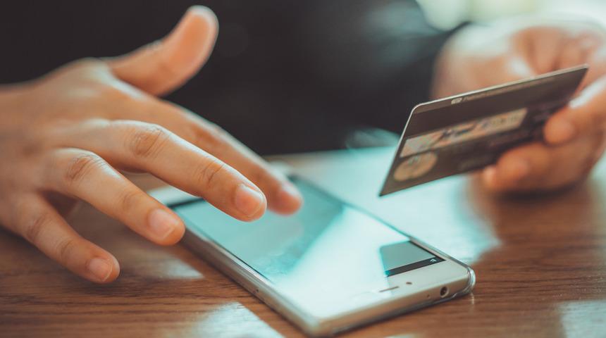 ABD’li dev bankanın müşterilerinde büyük panik! Mobil bankacılık çöktü, hesaplar boş…