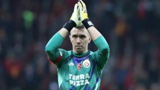 Galatasaray'da Fernando Muslera sonrası kale ona emanet! Menajeri ile görüşme sağlandı