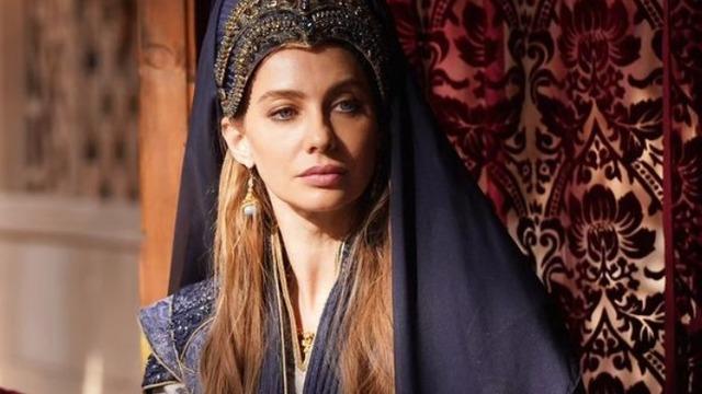 Tuba Ünsal lüks evinin kapılarını ilk kez açtı! Görenler hayran kaldı 