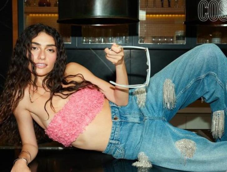 İnci Taneleri'nin Dilber'i Hazar Ergüçlü dergi için poz verdi! Cesur karelerine beğeni yağdı  G2