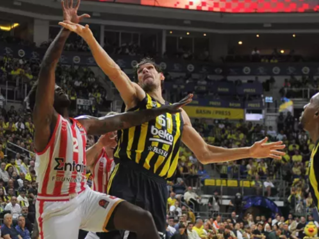 Fenerbahçe Beko, EuroLeague'e galibiyetle başladı! Ataşehir'de Olympiakos'u 82-71 mağlup etti