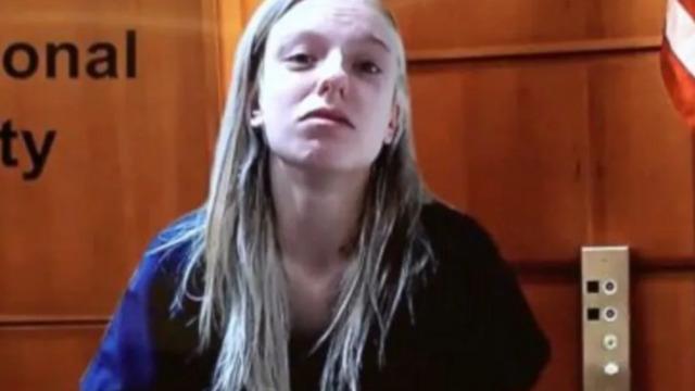 Böyle sorumsuzluk görülmedi! 20 dakika boyunca telefonla görüştü... Geri döndüğünde 8 aylık oğlunun cansız bedenini buldu