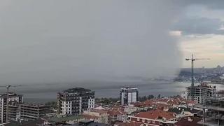 İstanbul Valiliği uyarmıştı! Yağmur bulutları böyle geldi