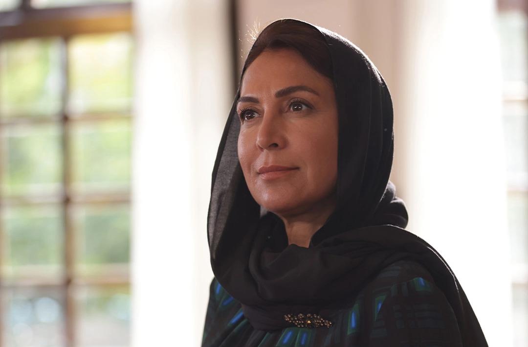 Asuman Dabak Hudutsuz Sevda i&ccedil;in verdiği pozları paylaştı! Y&uuml;z&uuml;ndeki değişime yorum yağdı:  "Başka biri olmuş"