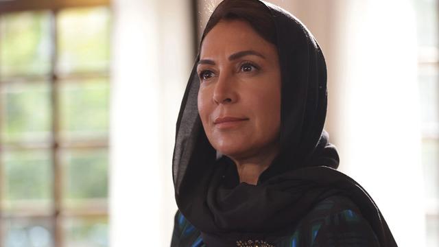 Asuman Dabak Hudutsuz Sevda için verdiği pozları paylaştı! Yüzündeki değişime yorum yağdı:  Başka biri olmuş