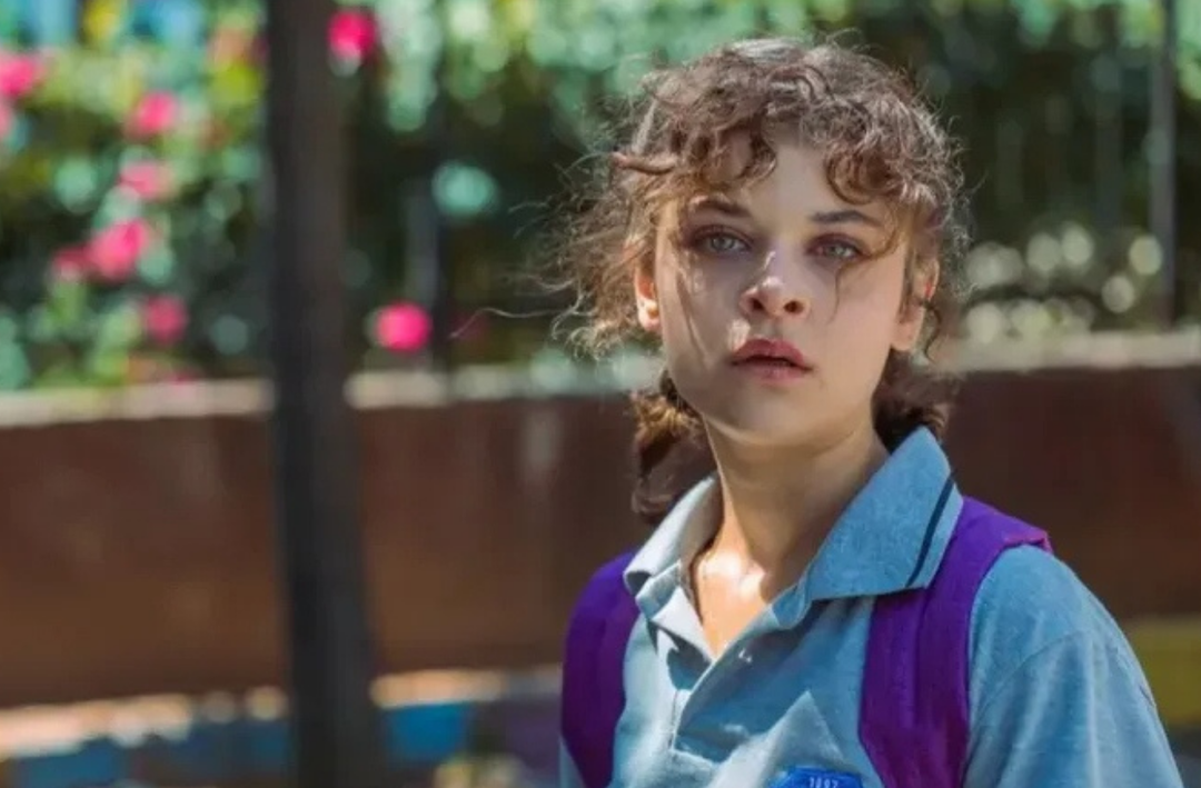 Deha'nın Ceylan'ı Eyl&uuml;l Ers&ouml;z g&uuml;zelliğiyle b&uuml;y&uuml;ledi! Fotoğraflarına yorum yağıyor... 