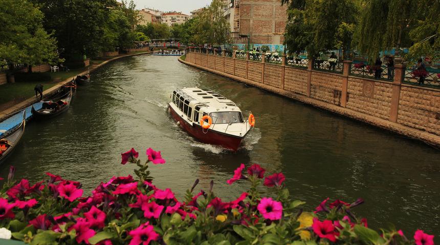 Eskişehir'in neyi meşhur? Eskişehir'in meşhur şeyleri, yemekleri ve yerleri